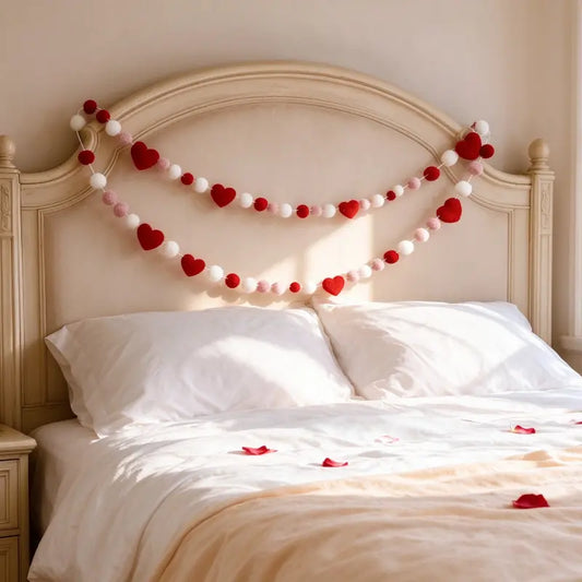 Felt Ball Heart Garland showing its structure and design details