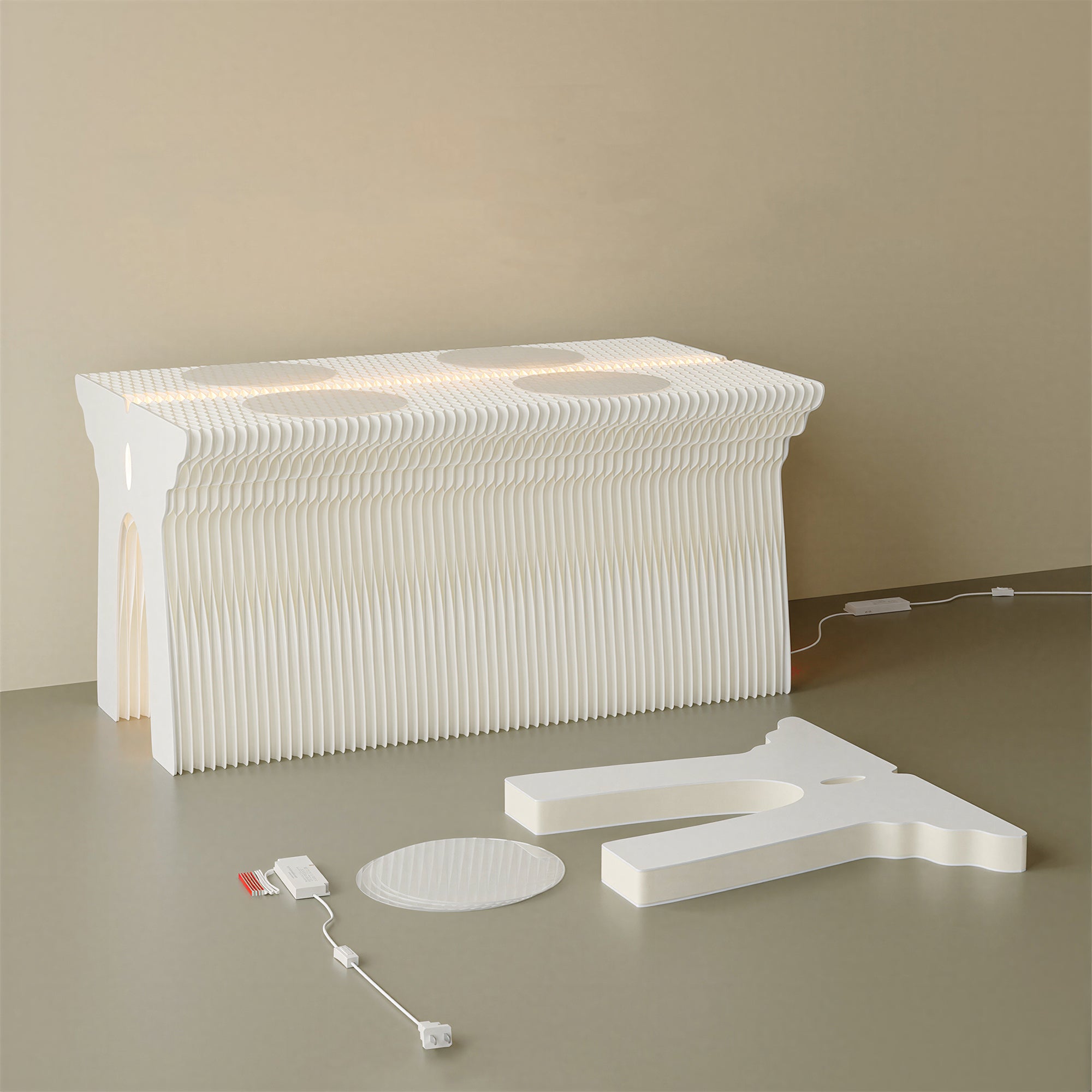 Tier tray hook and header engineering – white paper display unit with product trays