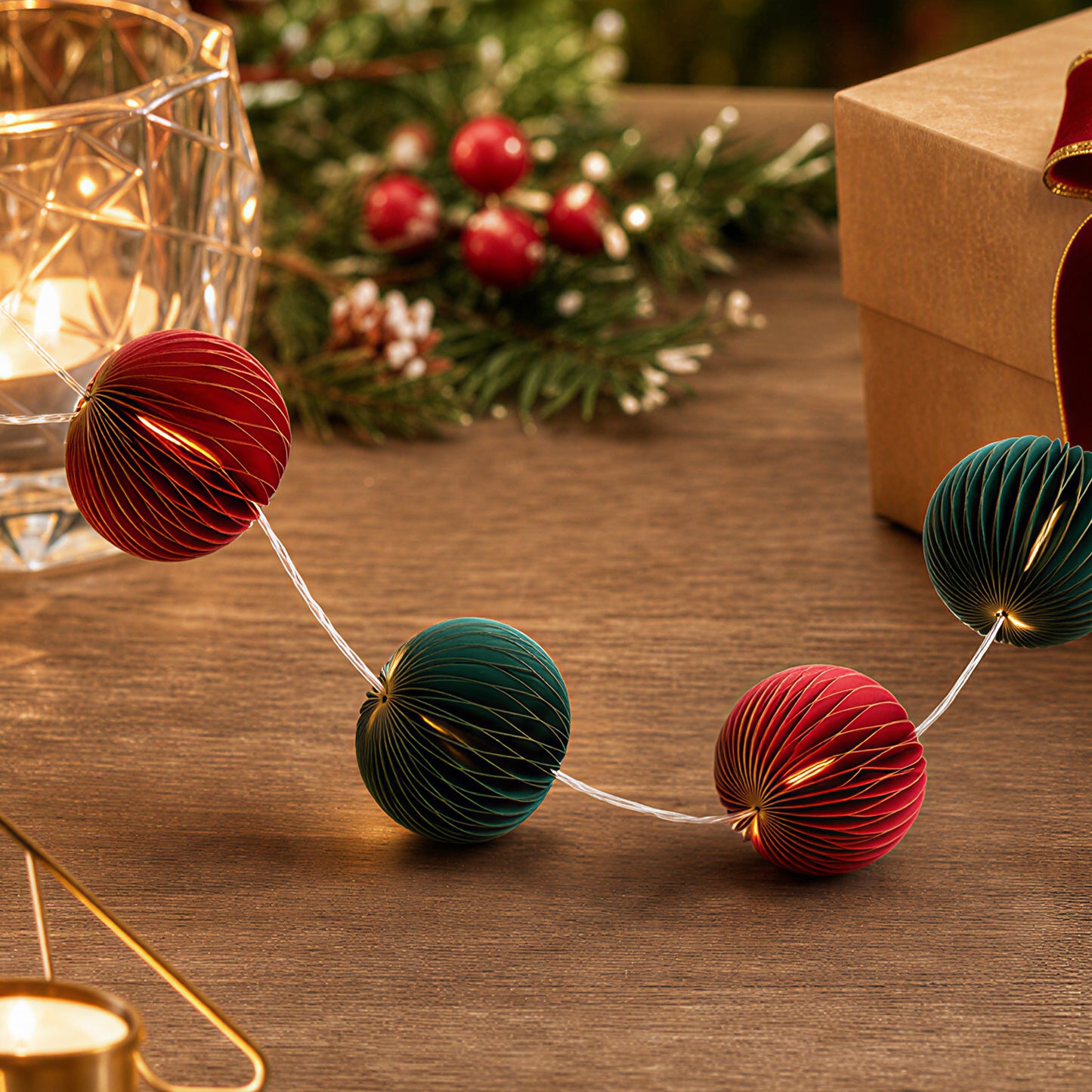 Red and Green Honeycomb Paper String Lights showing its structure