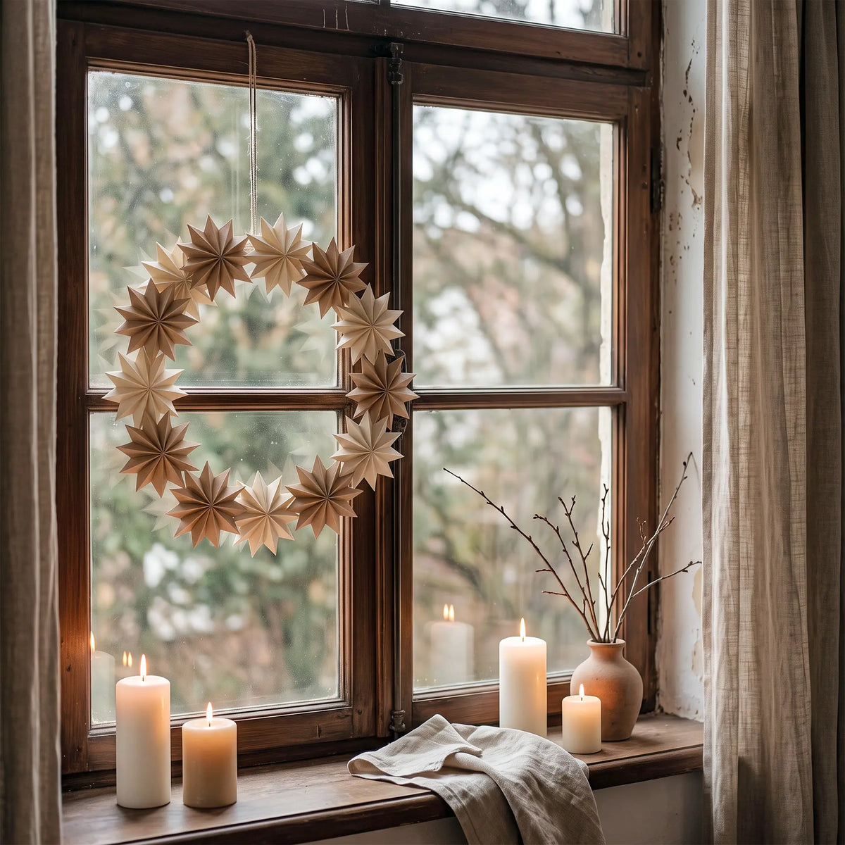 Wholesale Paper Star Christmas Wreath Decoration